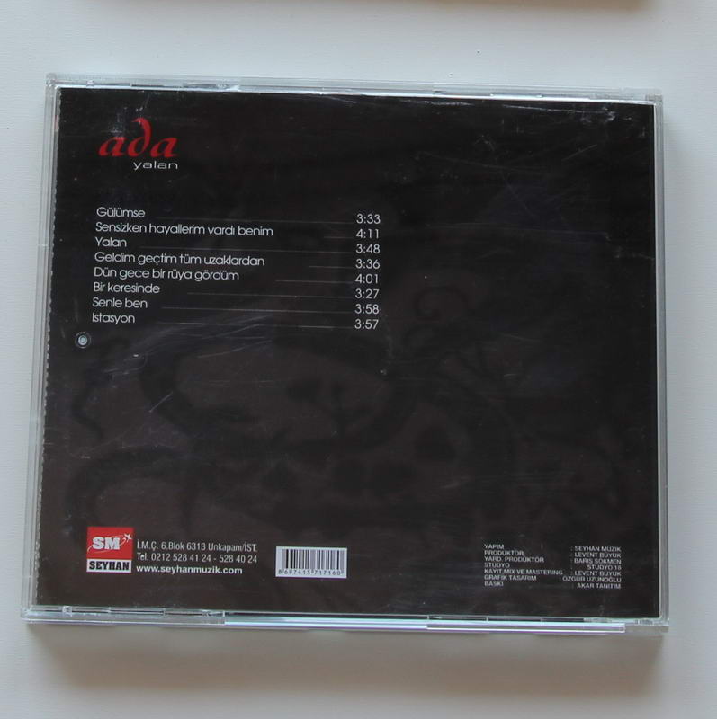 Ada - Yalan Arka
