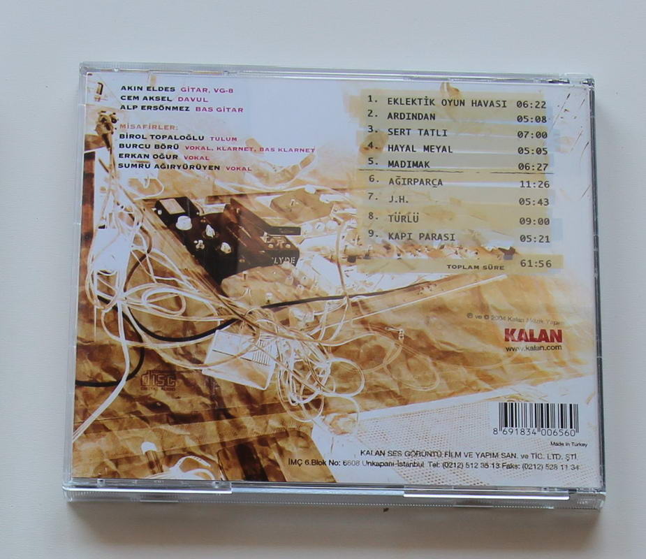 Akın Eldes - Türlü Arka