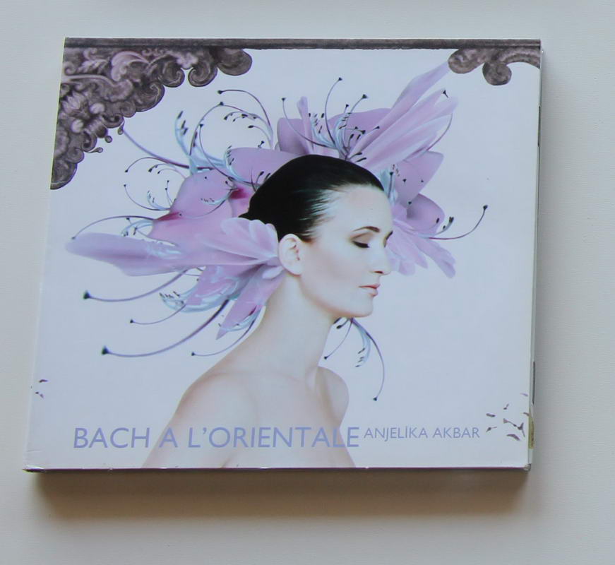 Anjelika Akbar - Bach a L orientale