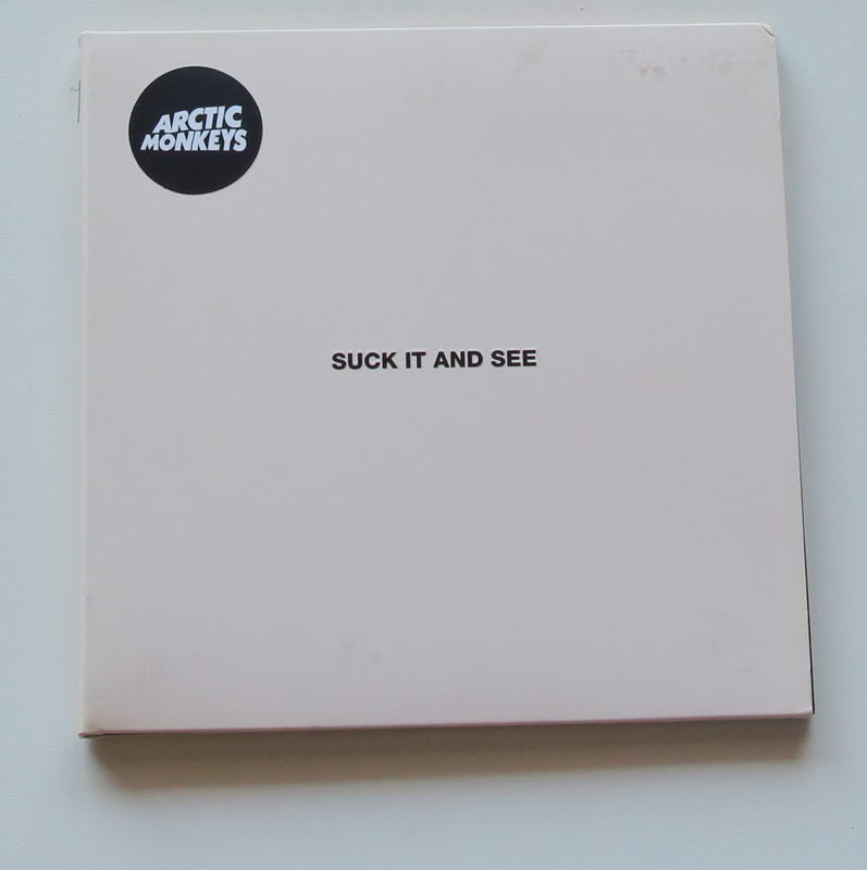 Arctic Monkeys - Suck it and see