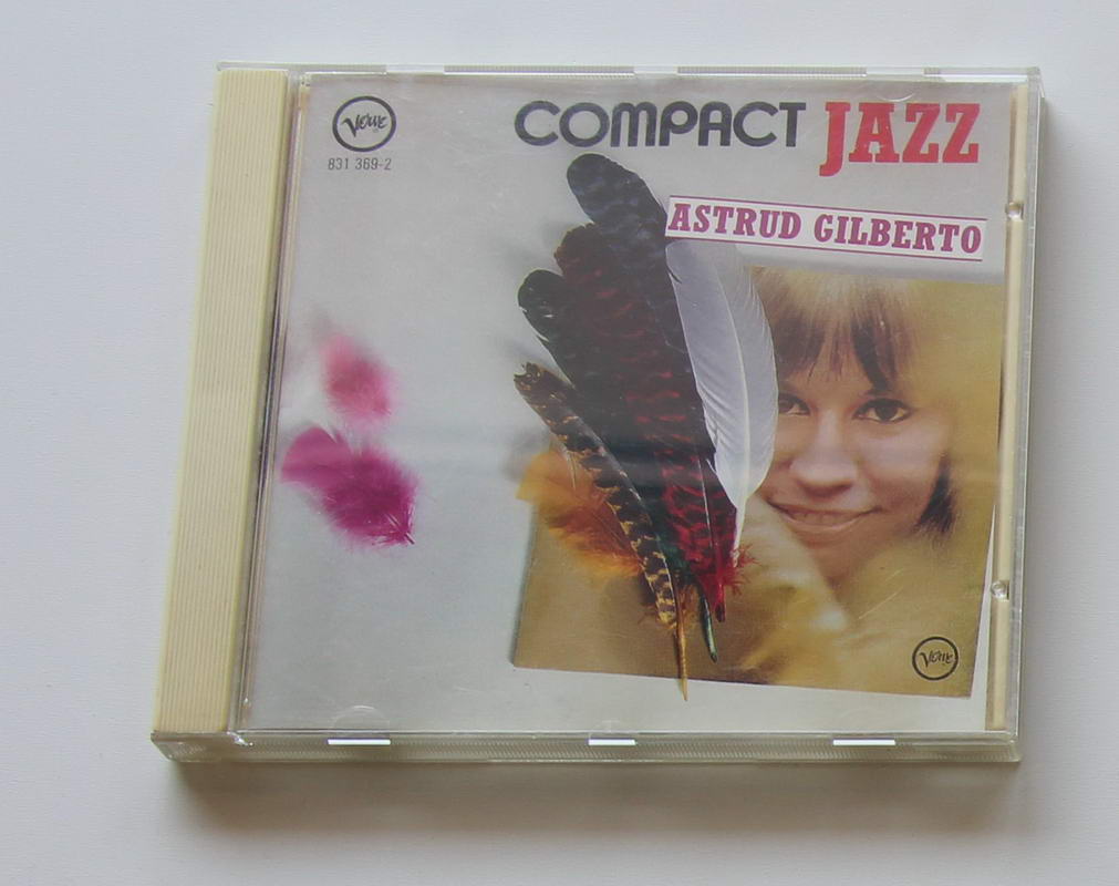 Astrud Gilberto - Compact Jazz