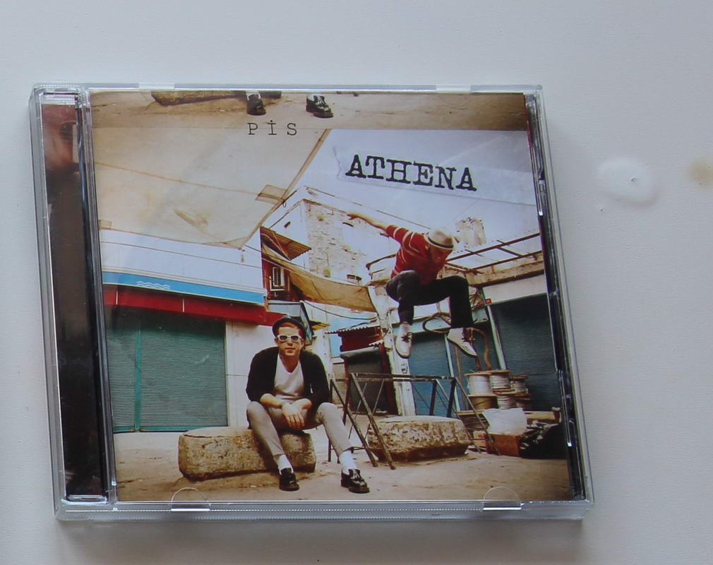 Athena - Pis