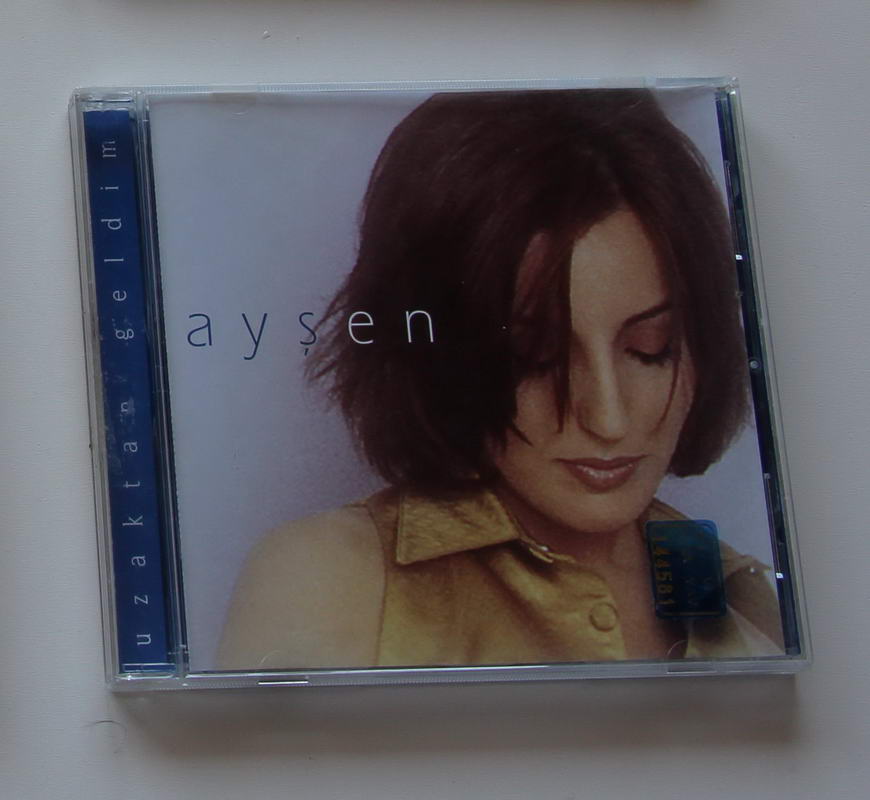 Ayşen - Uzaktan geldim