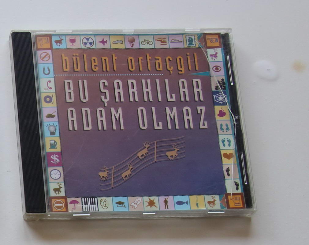 Bülent Ortaçgil - Bu Şarkılar Adam Olmaz