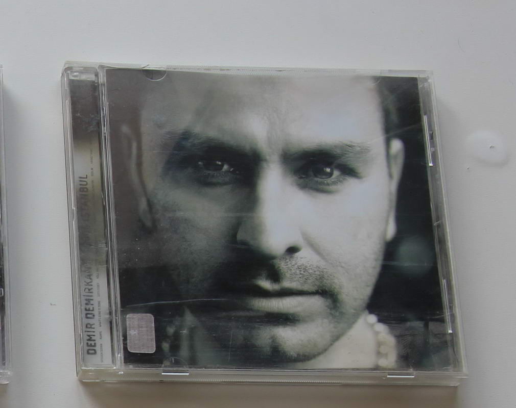 Demir Demirkan - 2004 İstanbul