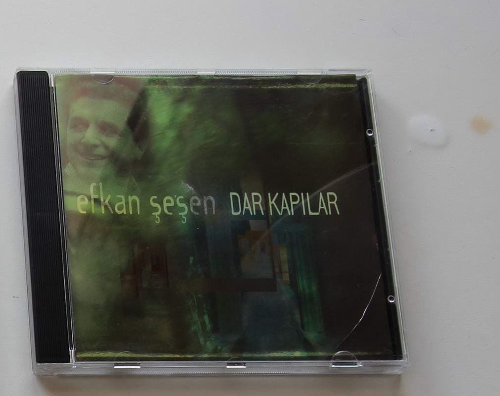 Efkan Şeşen  - Dar Kapılar