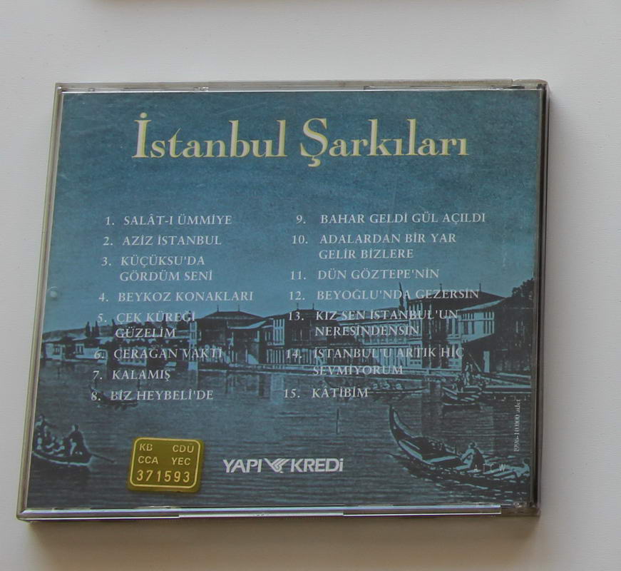 Emel Sayın ve Modern Folk Üçlüsü - İstanbul Şarkıları Arka