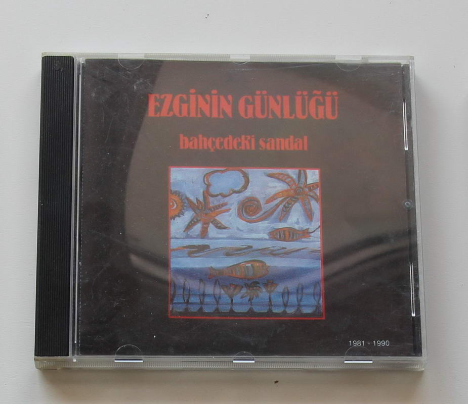 Ezginin Günlüğü - Bahçedeki Sandal