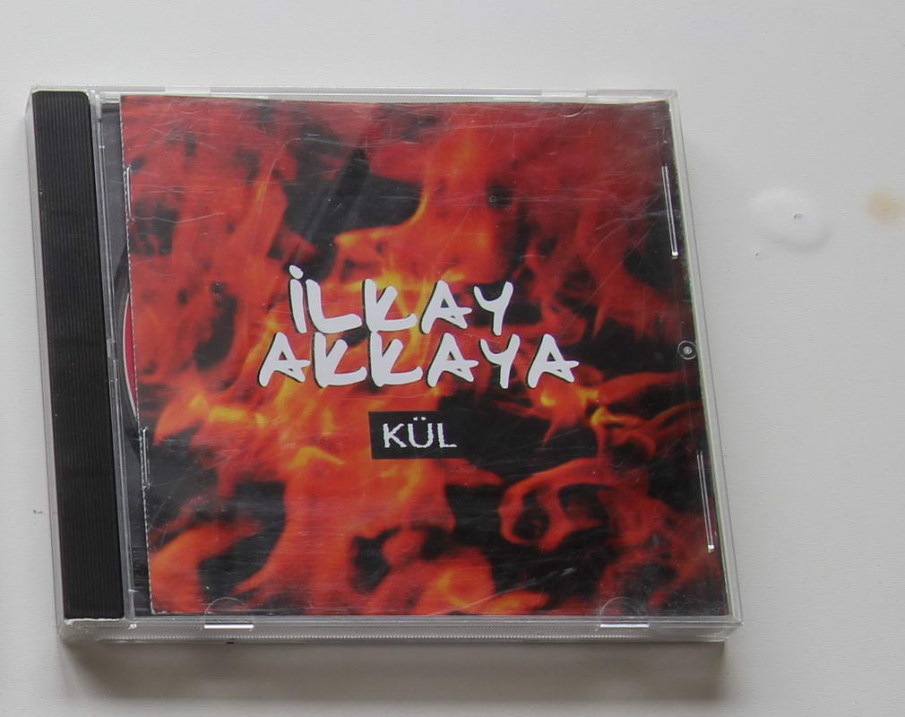 İlkay Akkaya - Kül