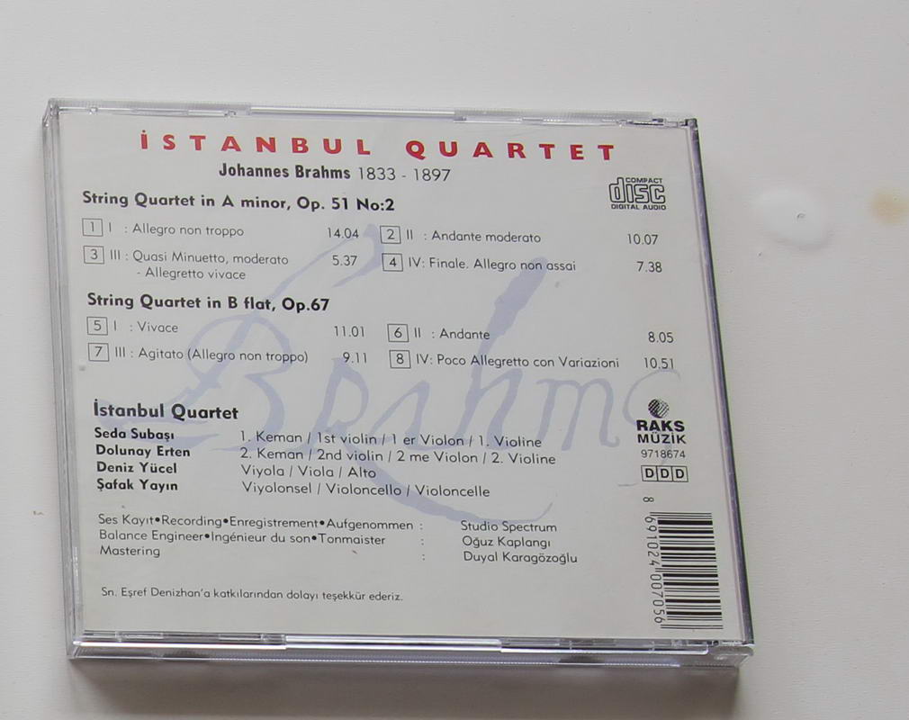 İstanbul Quartet - Brahms Arka