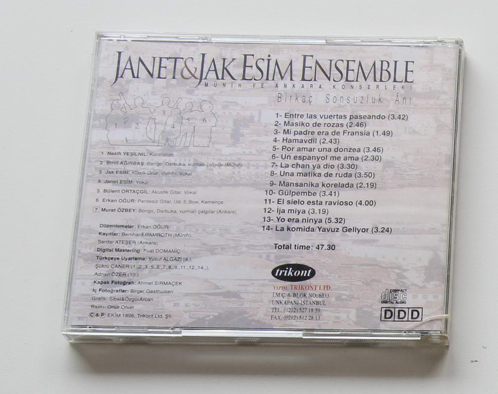 Janet & Jak Esim - Birkaç Sonsuzluk Anı Arka
