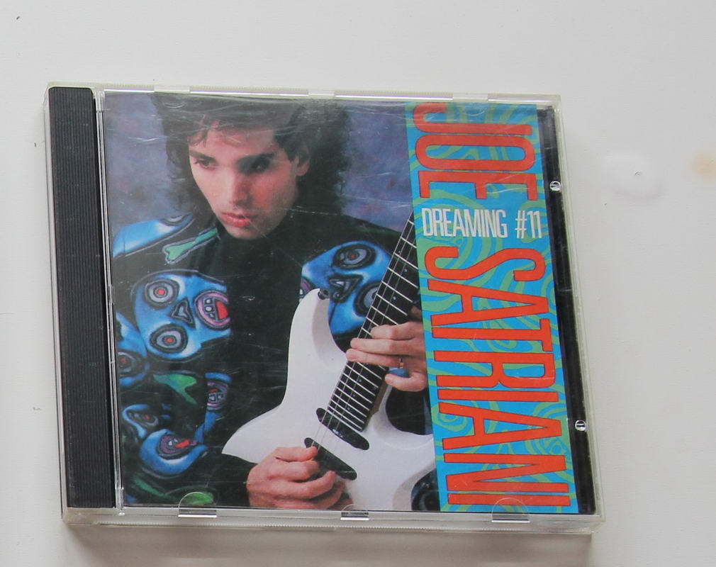Joe Satriani - Dreaming 11