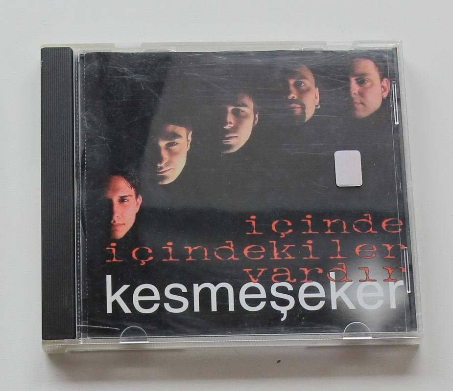 Kesmeşeker - İçinde İçindekiler Vardır
