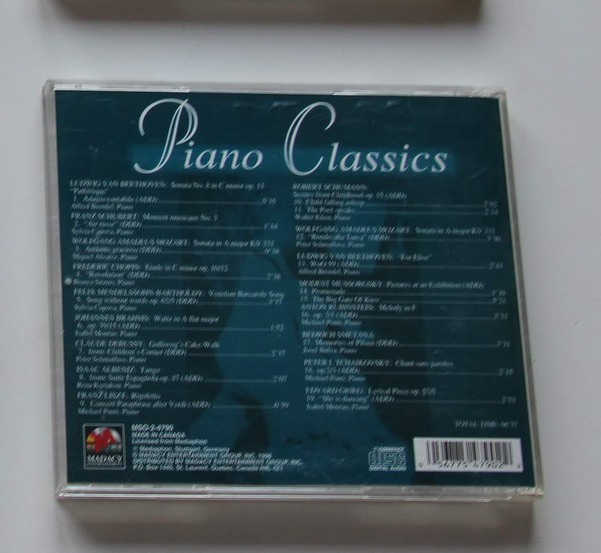 Kolektif - Piano Classics Arka