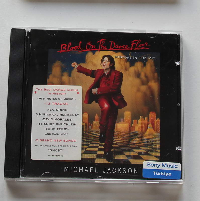 Michael Jackson - Blood On The Dance Floor