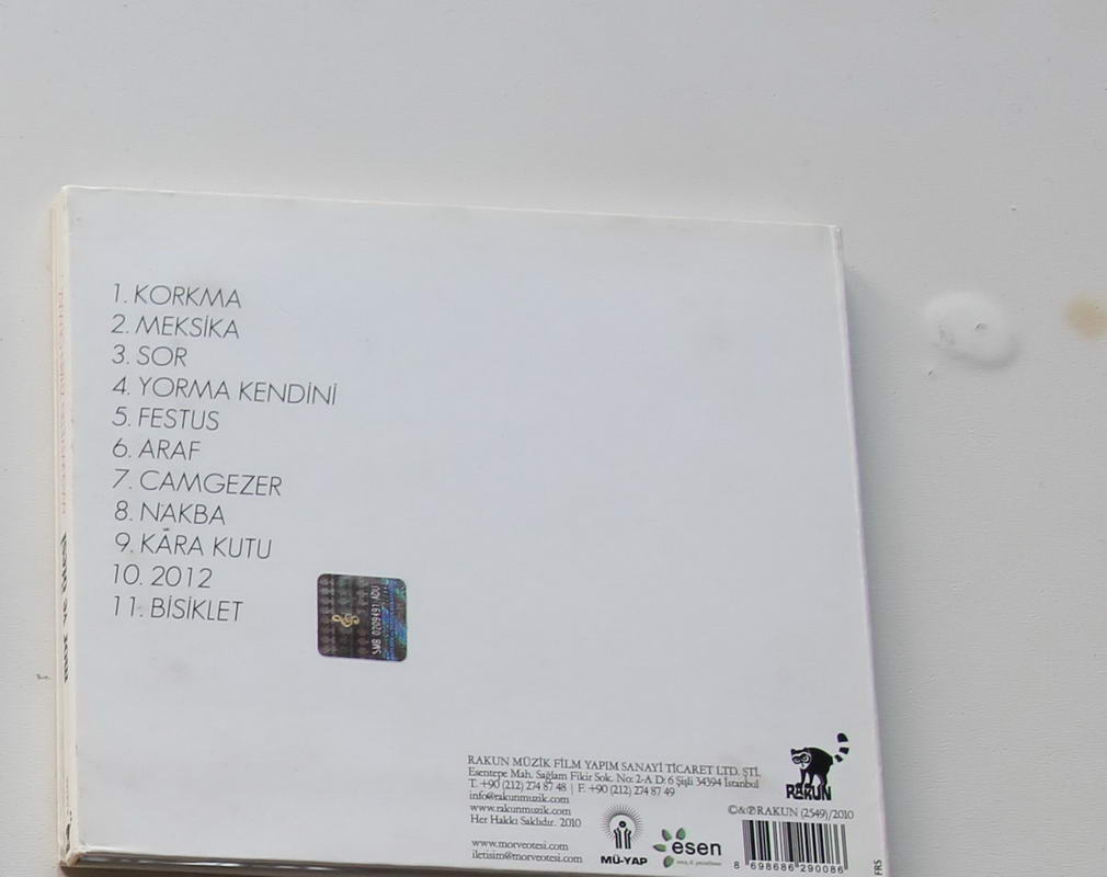 Mor ve Ötesi - Masumiyetin Ziyan Olmaz Arka