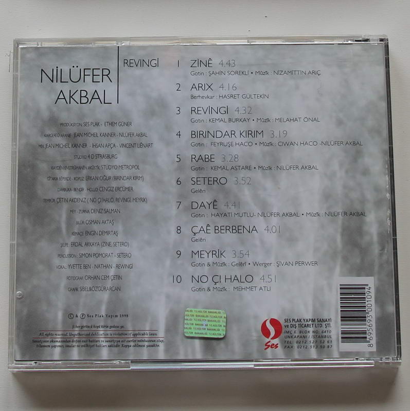 Nilüfer Akbal - Revingi Arka