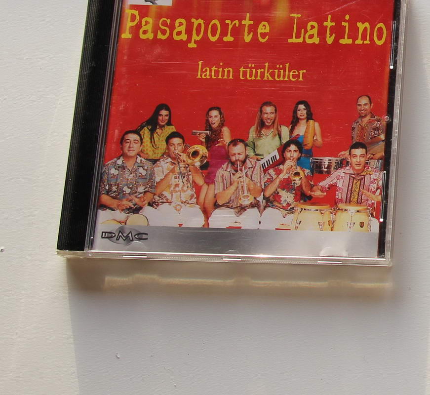 Pasaporte Latino - Latin Türküler