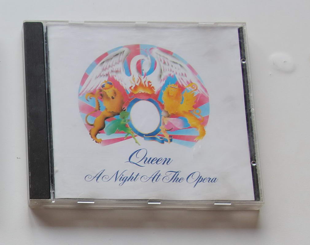 Queen - A Night At The Opera