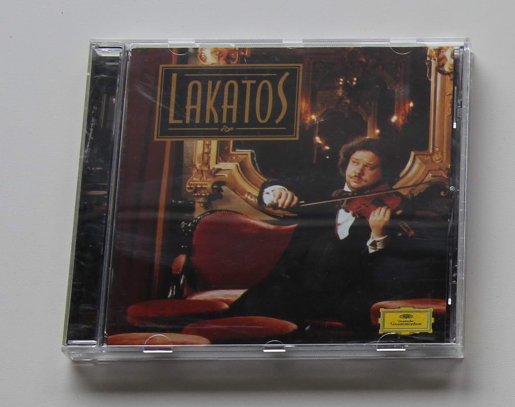 Roby Lakatos - And His Ensemble Play Ön