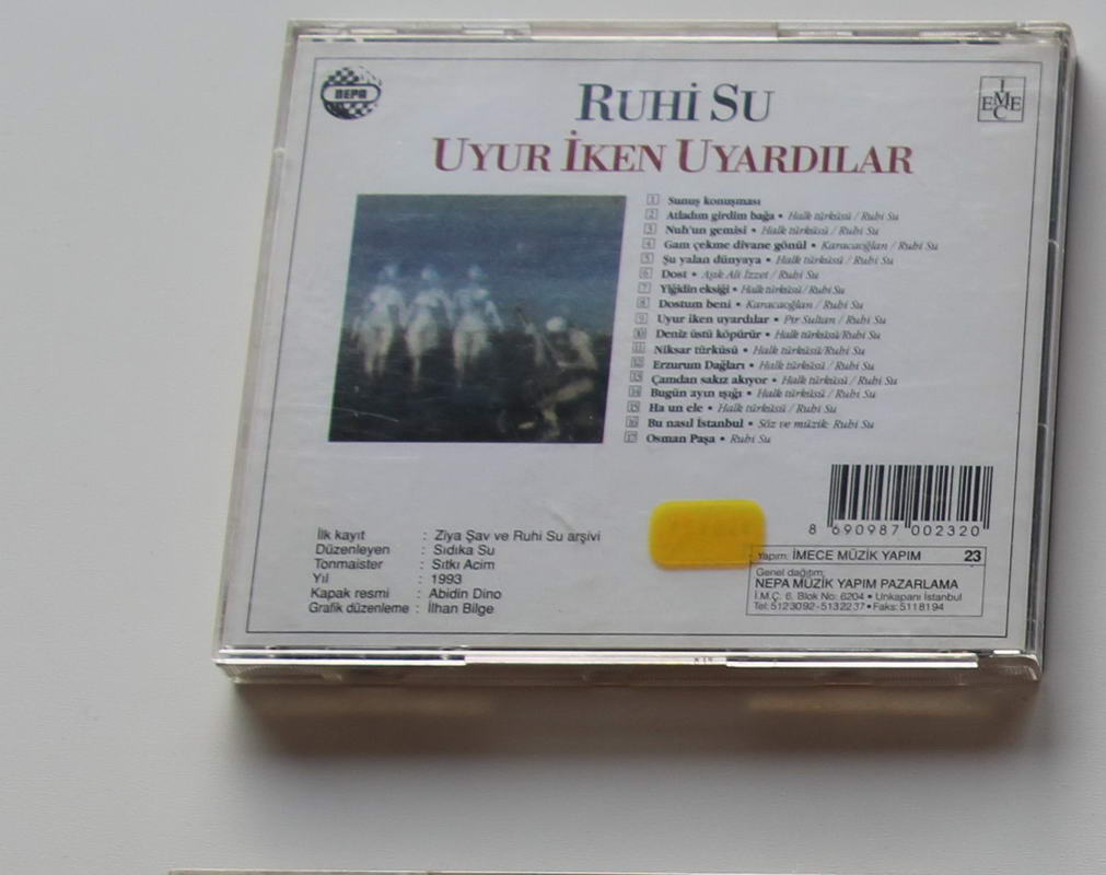 Ruhi Su - Uyur İken Uyandılar Arka