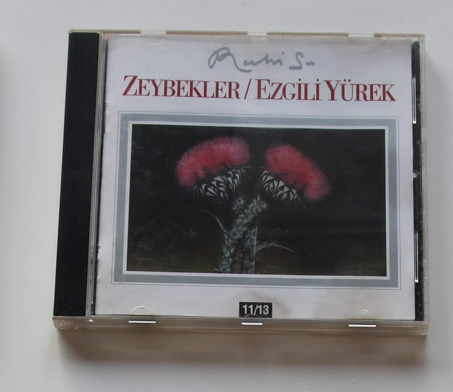Ruhi Su - Zeybekler / Ezgili Yürek