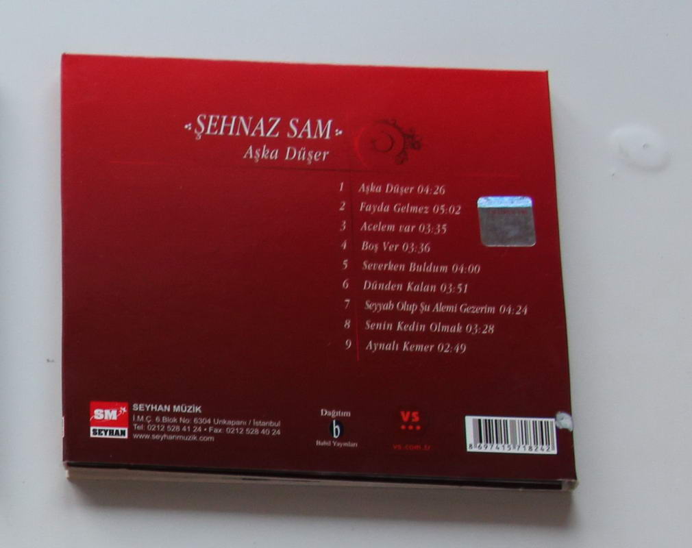 Şehnaz Sam - Aşka Düşer Arka