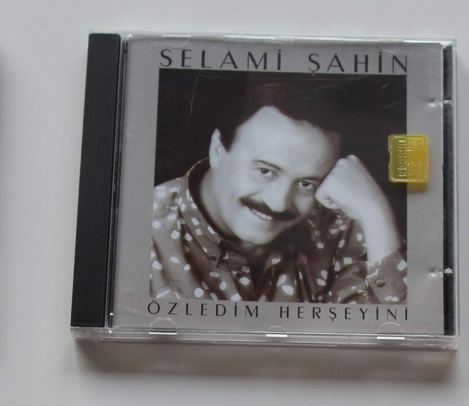Selami Şahin - Özledim Herşeyini