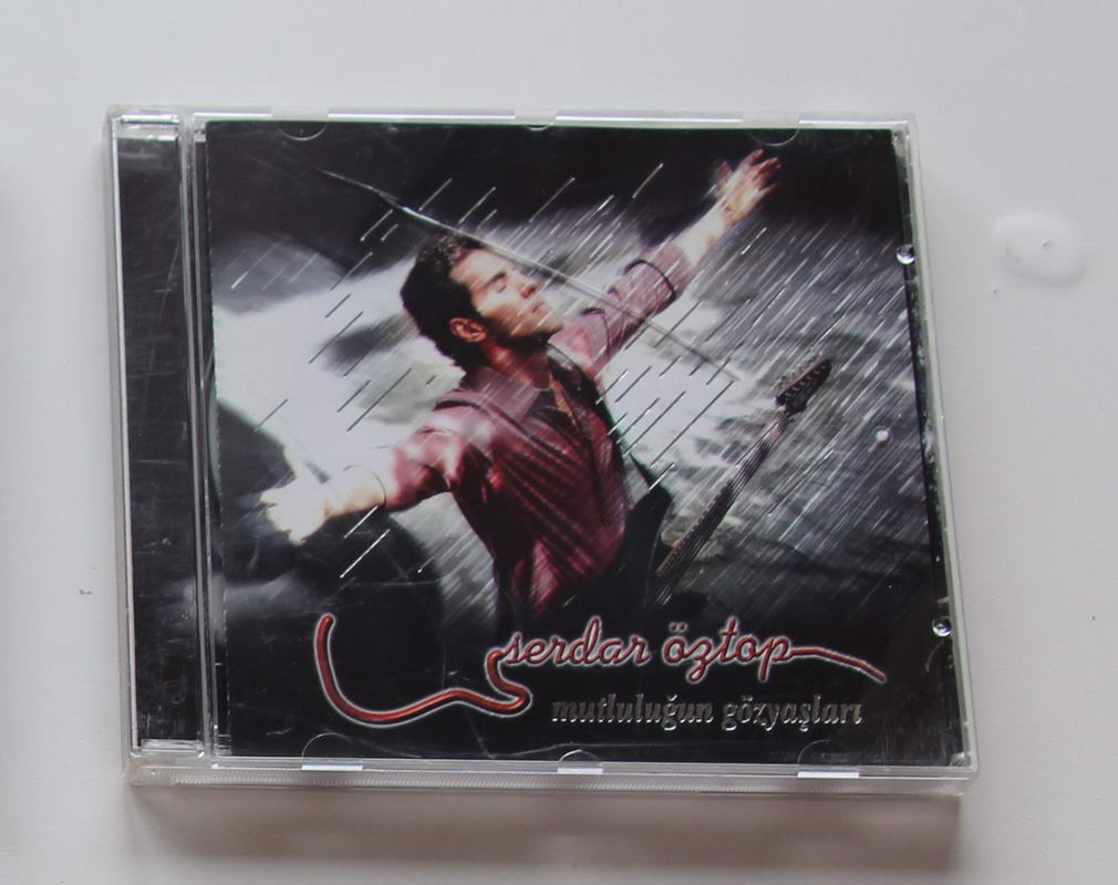 Serdar Öztoprak - Mutluluğun Gözyaşları Ön