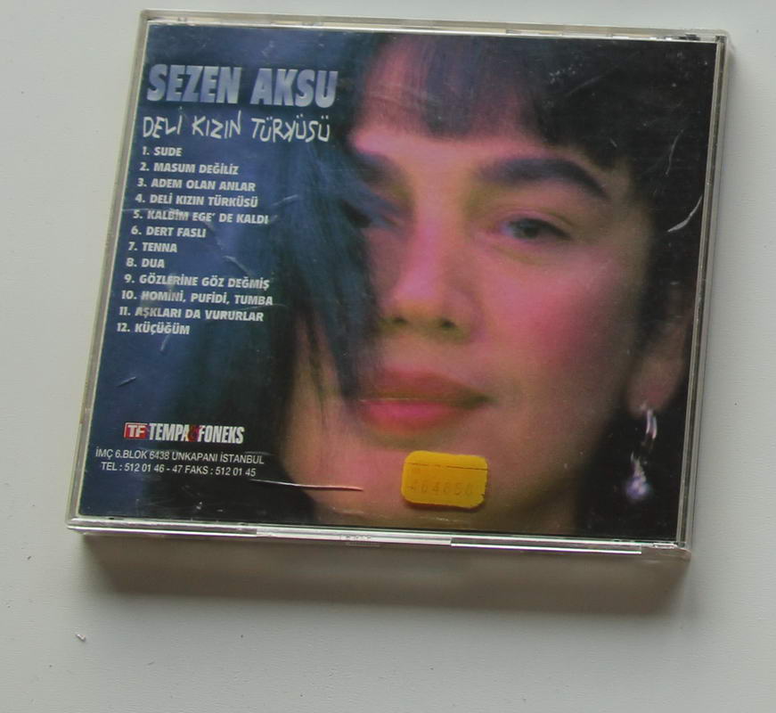 Sezen Aksu - Deli Kızın Türküsü Arka