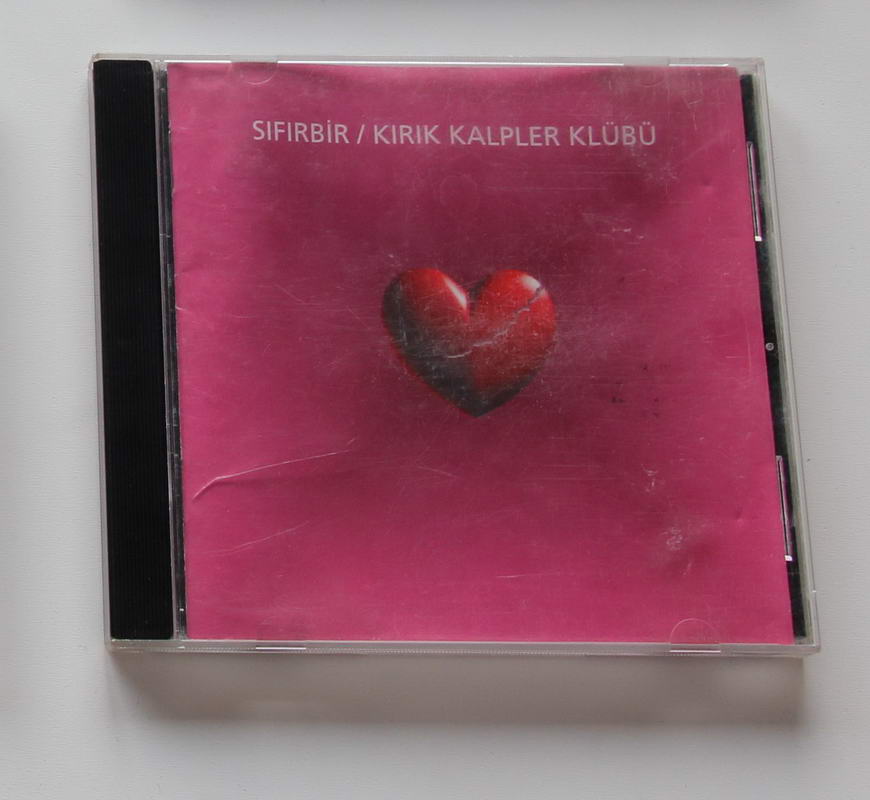 Sıfır - Kırık Kalpler Klübü