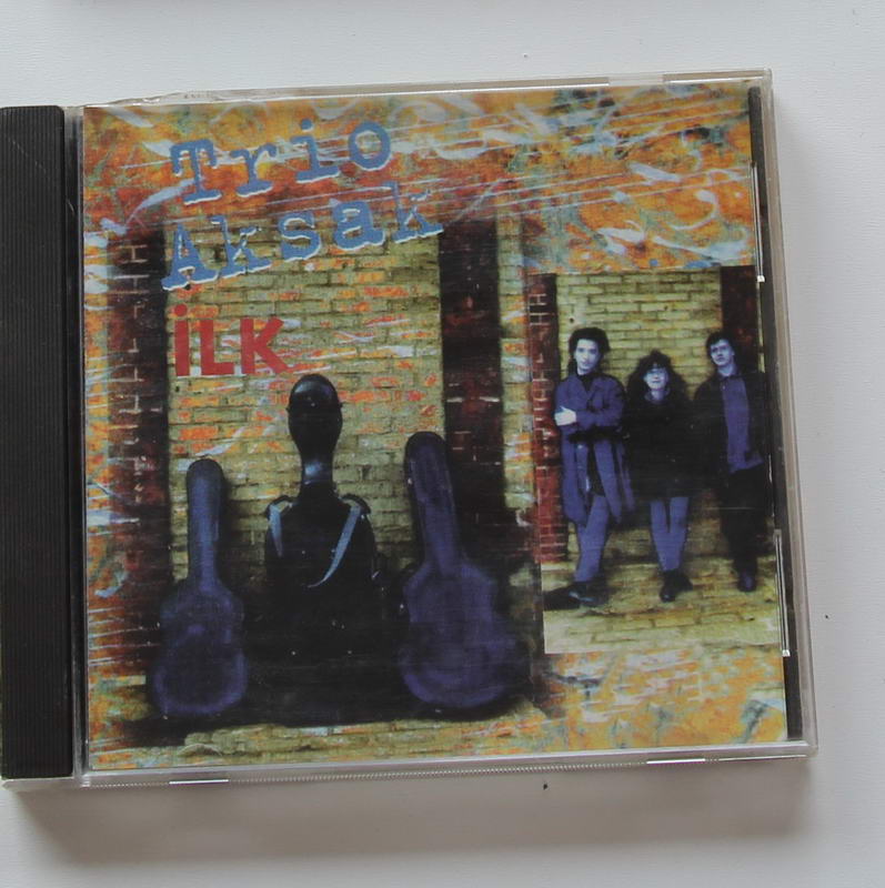 Trio Aksak - İlk