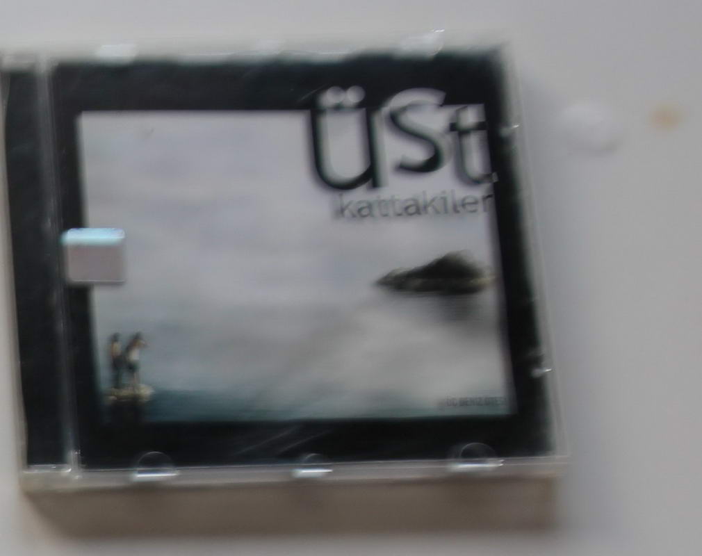 Üst Kattakiler - Üç Deniz Ötesi