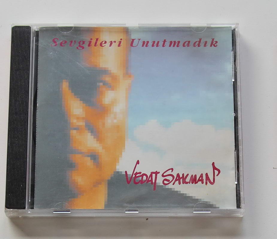 Vedat Sakman - Sevgileri Unutmadık