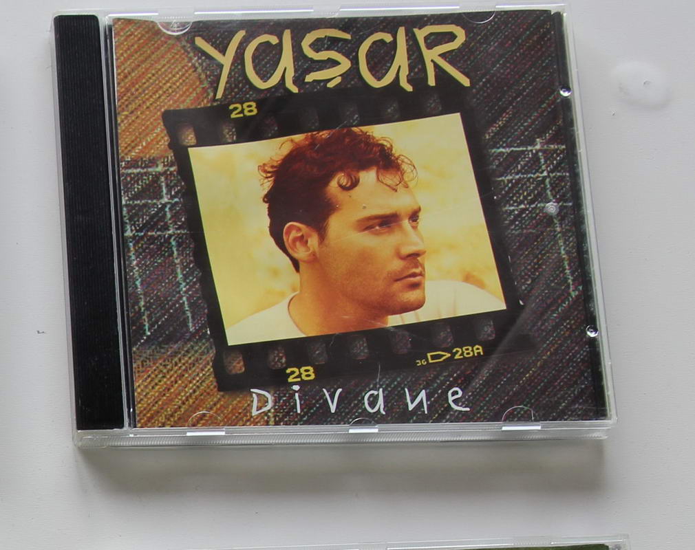 Yaşar - Divane