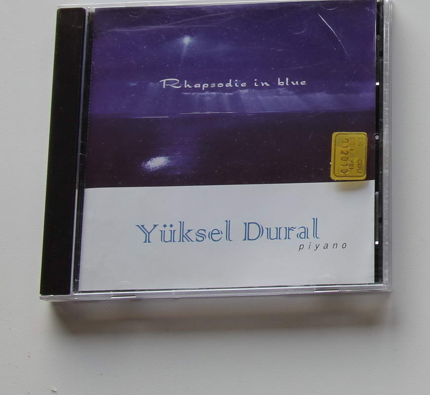 Yüksel Dural - Rhapsodie in Blue Ön