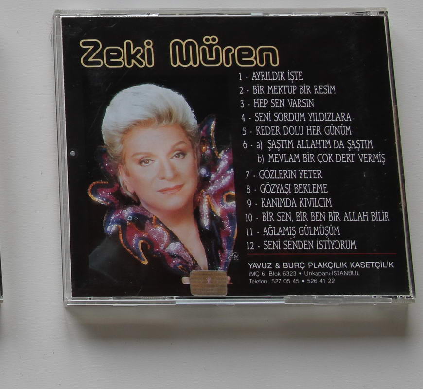 Zeki Müren - Ayrıldık işte Arka