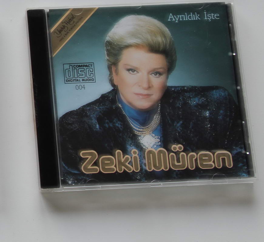 Zeki Müren - Ayrıldık işte