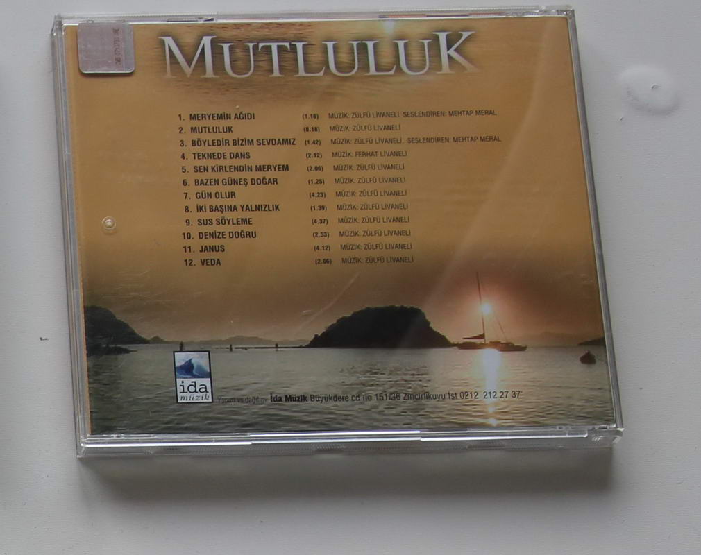 Zülfü Livaneli - Mutluluk Arka