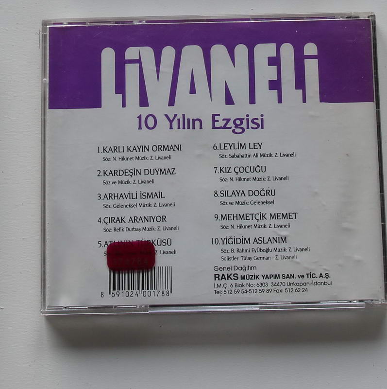Zülfü Livaneli - Seçme Eserler 1 - 10 Yılın Ezgisi Arka